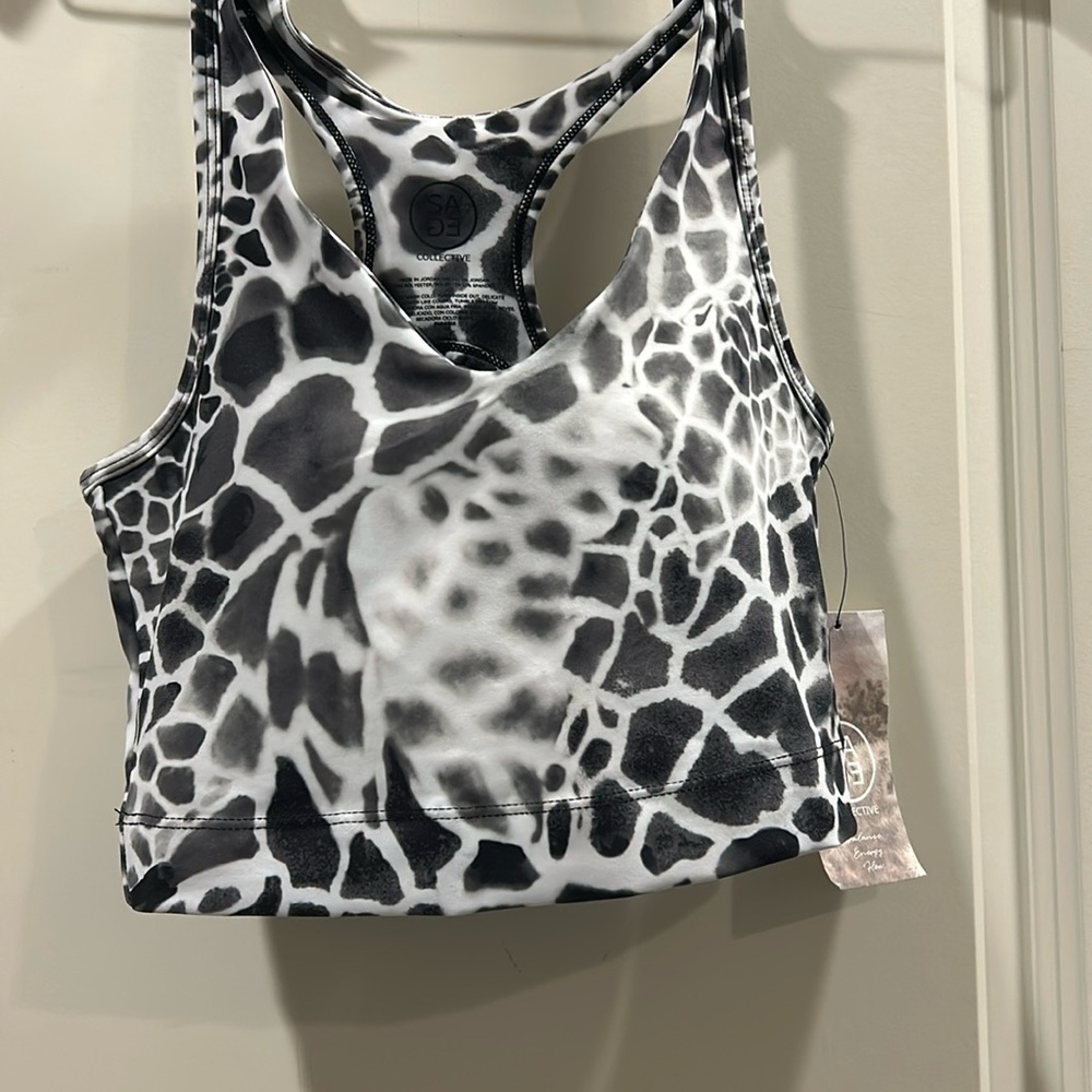 NWT Sage Collective racerback animal print pullover Sports Bra pad inserts XS